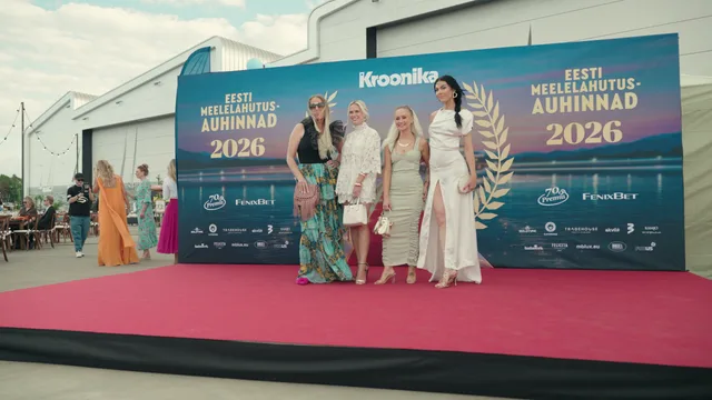 Guests on the red carpet at the Kroonika 30 gala